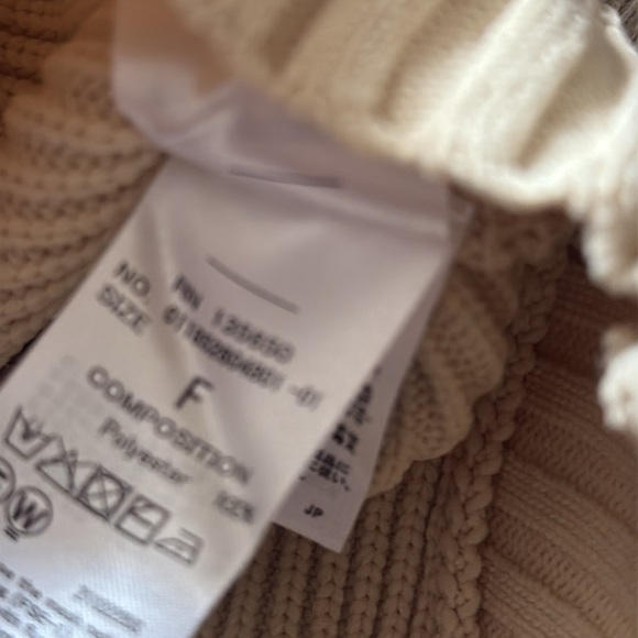 Murua turtle neck sweater - Picture 8 of 8
